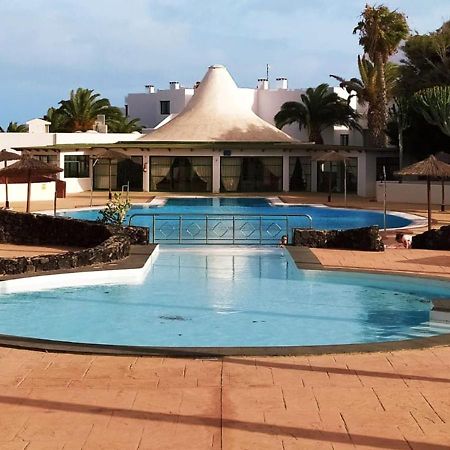 Villa Sun And Sea 1 Front De Mer Playa Rocca Costa Teguise Exterior photo