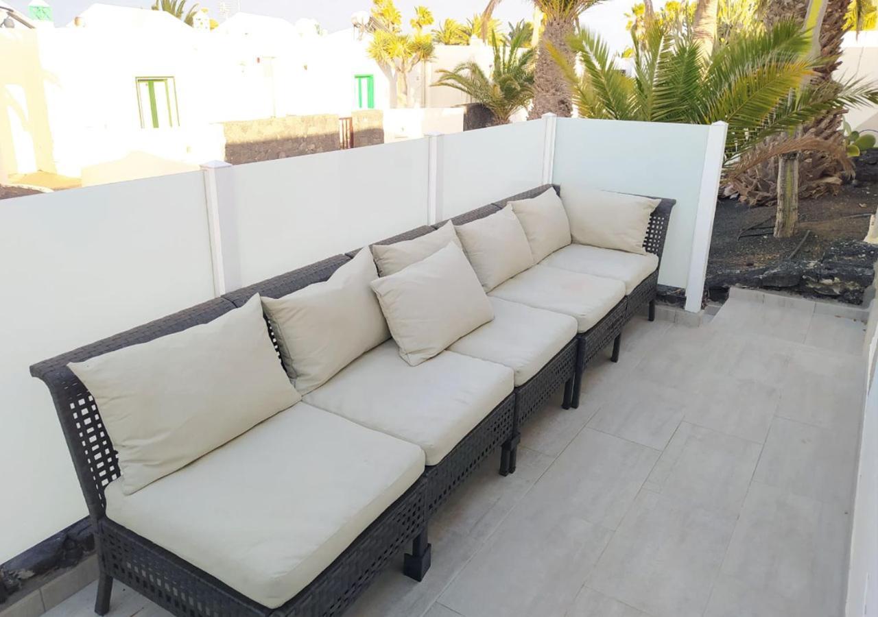 Villa Sun And Sea 1 Front De Mer Playa Rocca Costa Teguise Exterior photo